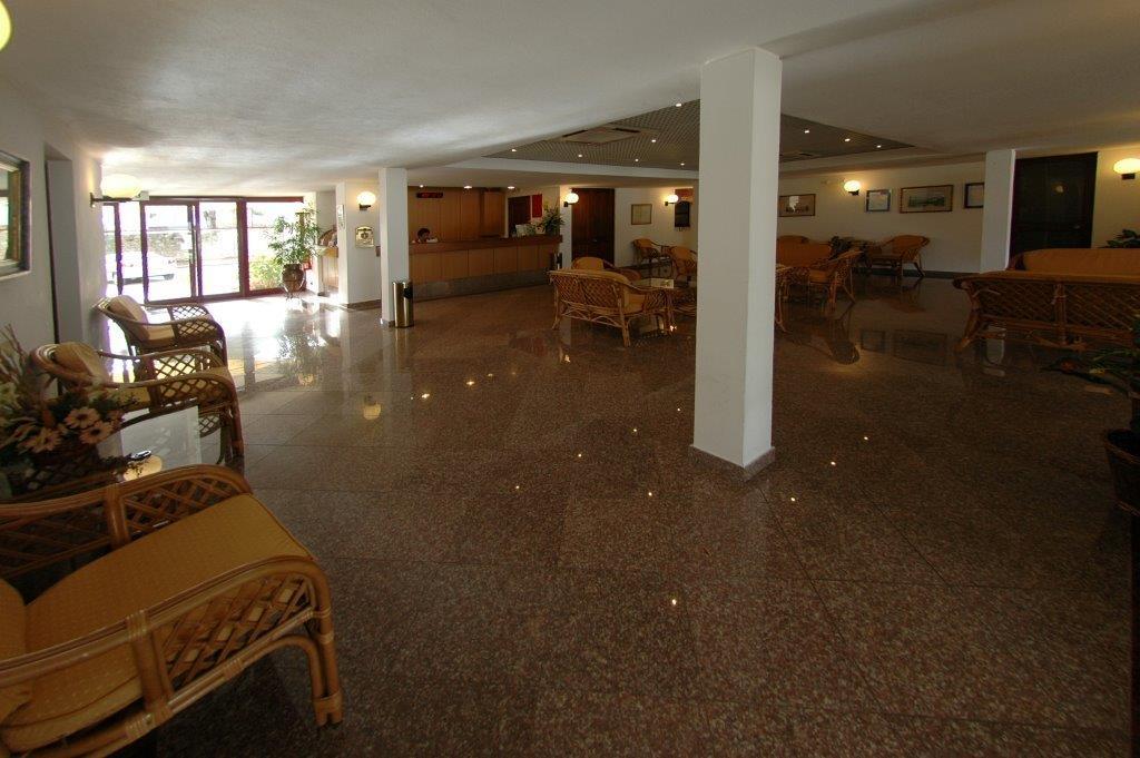 Hotel Apartamento Do Golfe Виламура Экстерьер фото